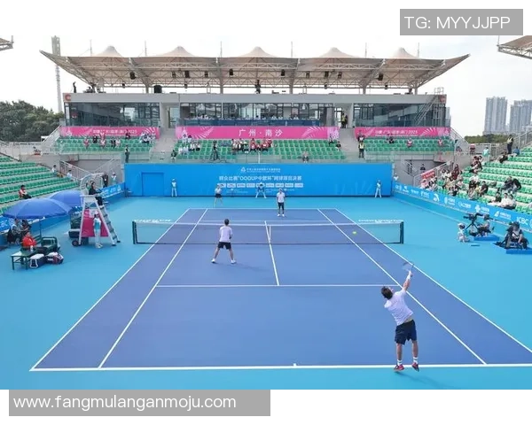 重庆网球队的团队协作揭秘网球巨献背后的默契与拼搏精神